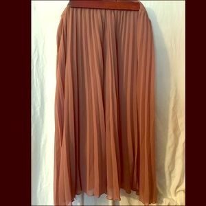 Trouve light brown chiffon pleated fall skirt